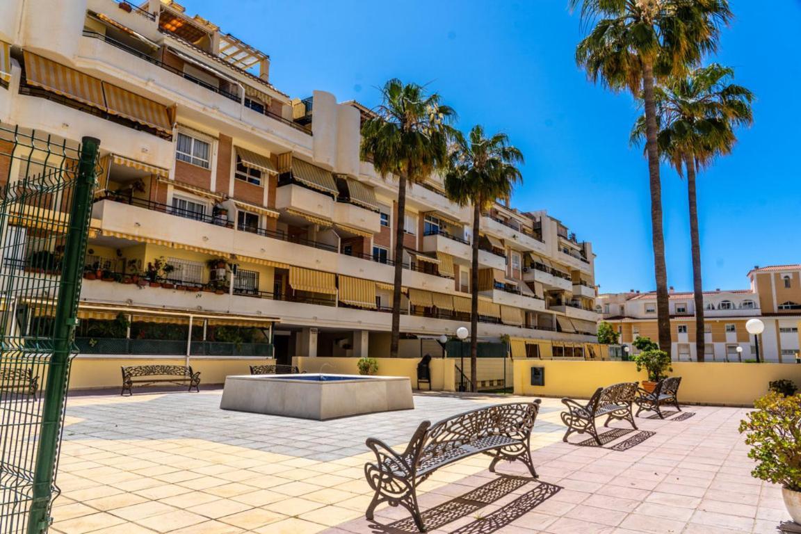 Calabahia Beach Cala Del Moral Rincón de la Victoria Εξωτερικό φωτογραφία